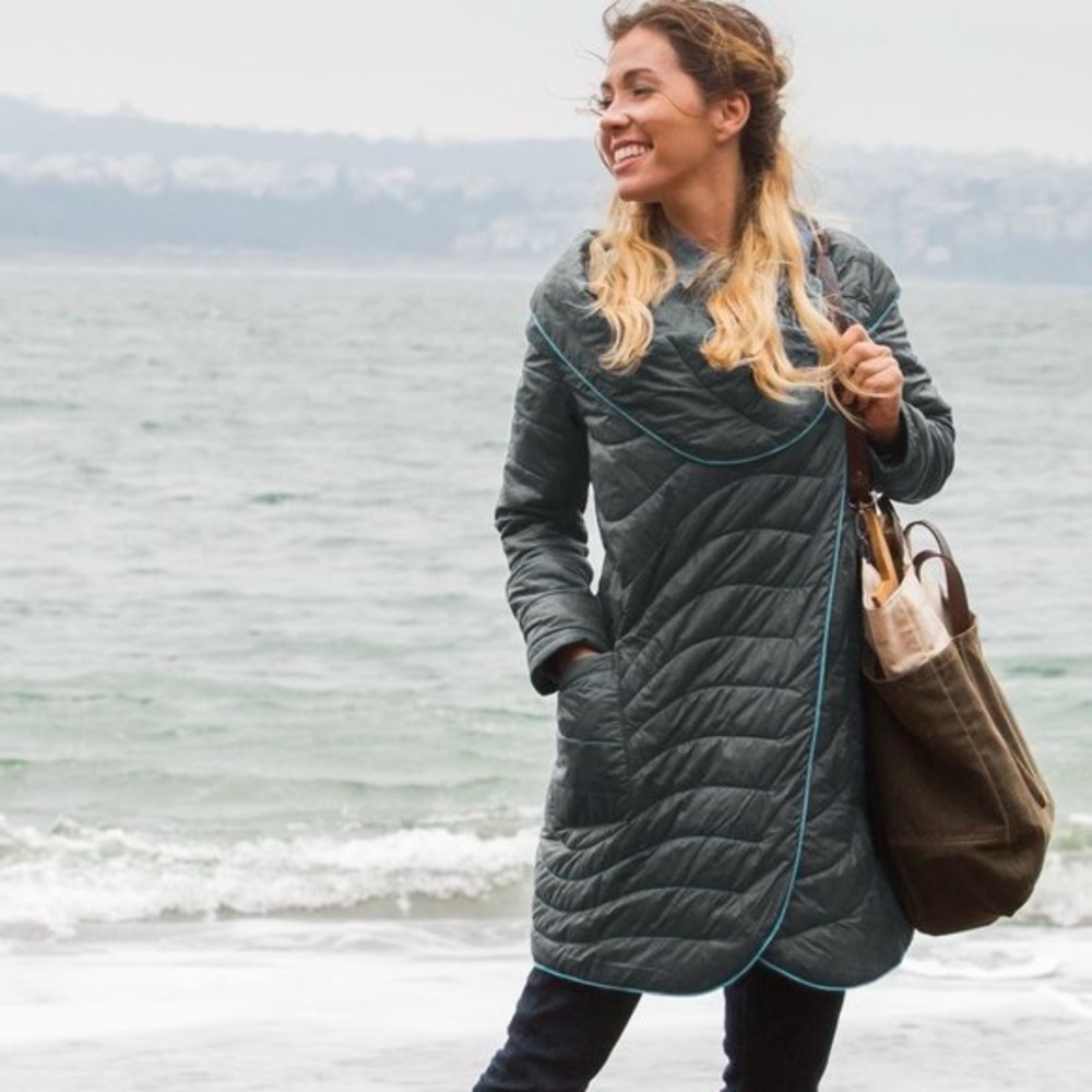 Like New Grey Betabrand Rumpl Wrap Puffer Coat XS / S